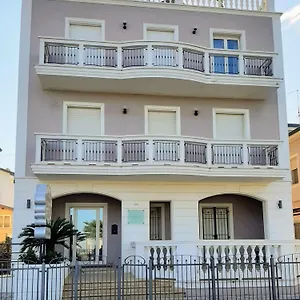Aparthotel Residenza Mediterranea, Rimini